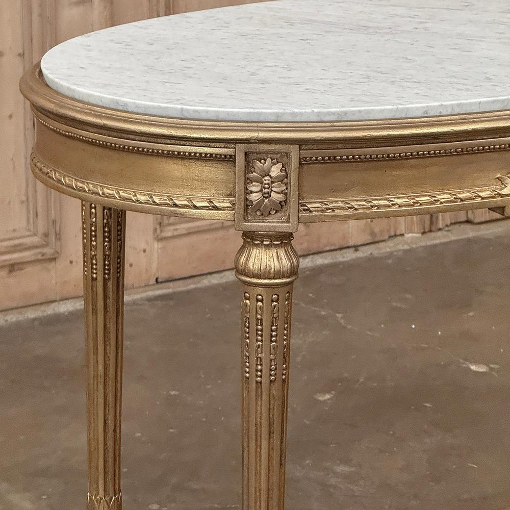 19th Century French Louis XVI Giltwood Marble Top Oval End Table in vendita 3