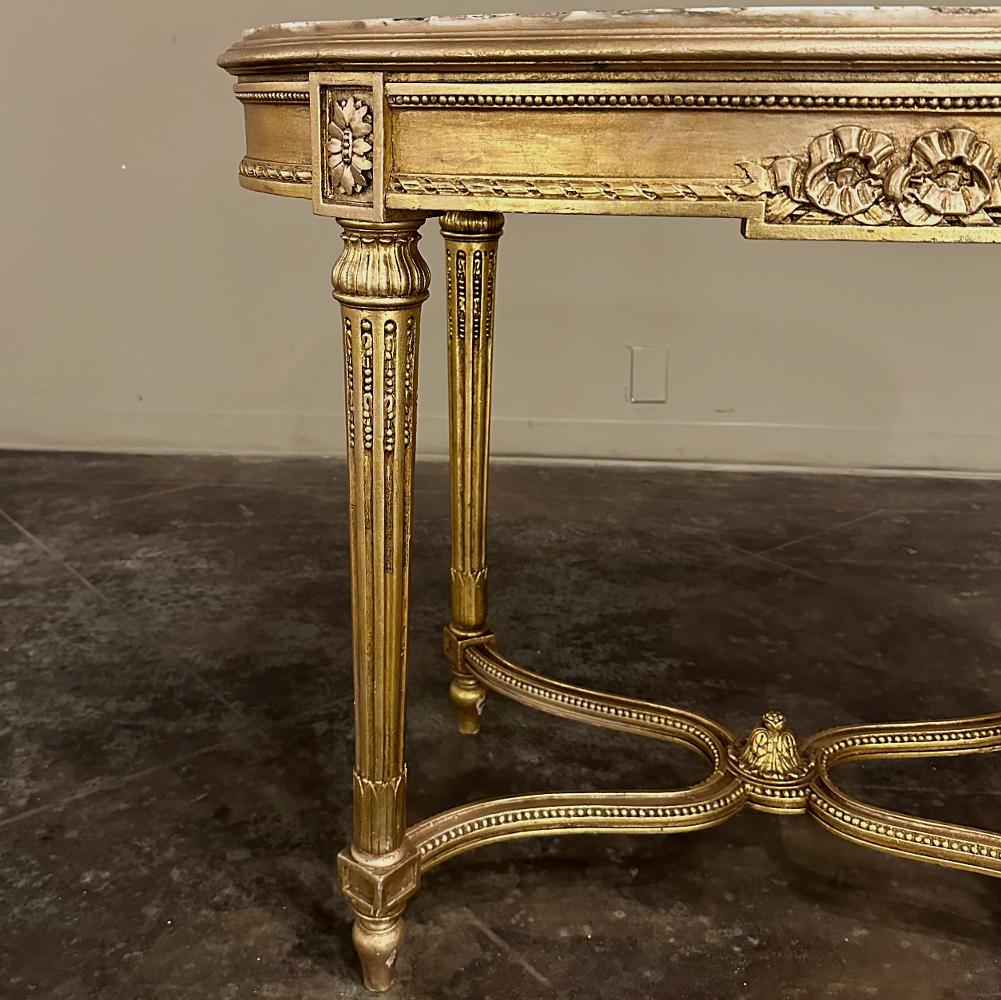 19. Jahrhundert Französisch Louis XVI Giltwood Marmorplatte Oval End Tabelle im Angebot 6