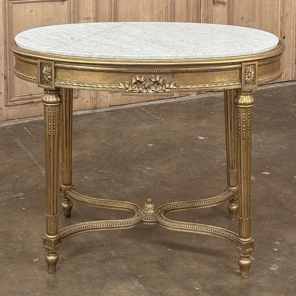 Francese 19th Century French Louis XVI Giltwood Marble Top Oval End Table in vendita