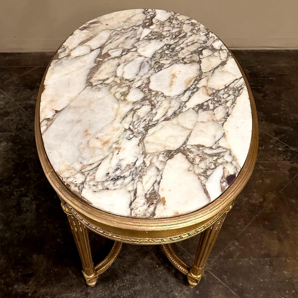 19. Jahrhundert Französisch Louis XVI Giltwood Marmorplatte Oval End Tabelle (Spätes 19. Jahrhundert) im Angebot