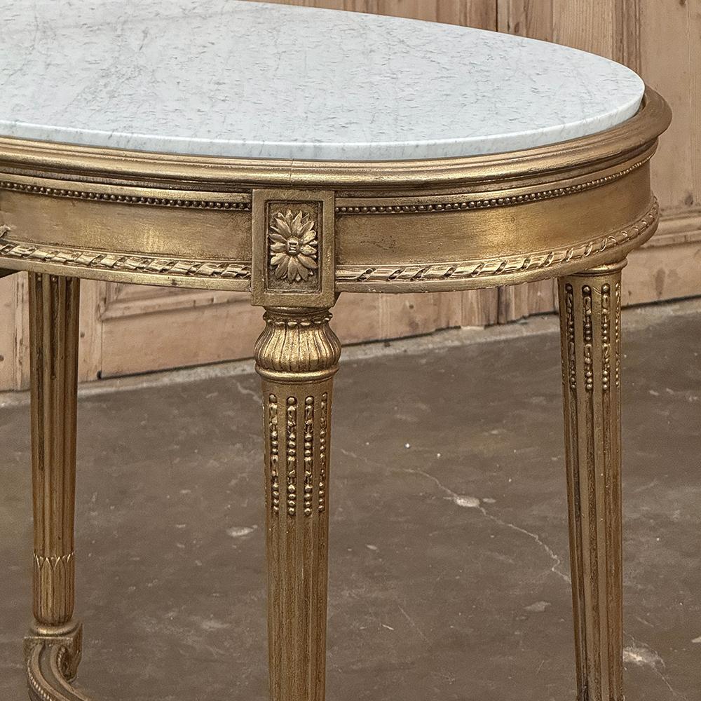 19th Century French Louis XVI Giltwood Marble Top Oval End Table in vendita 1