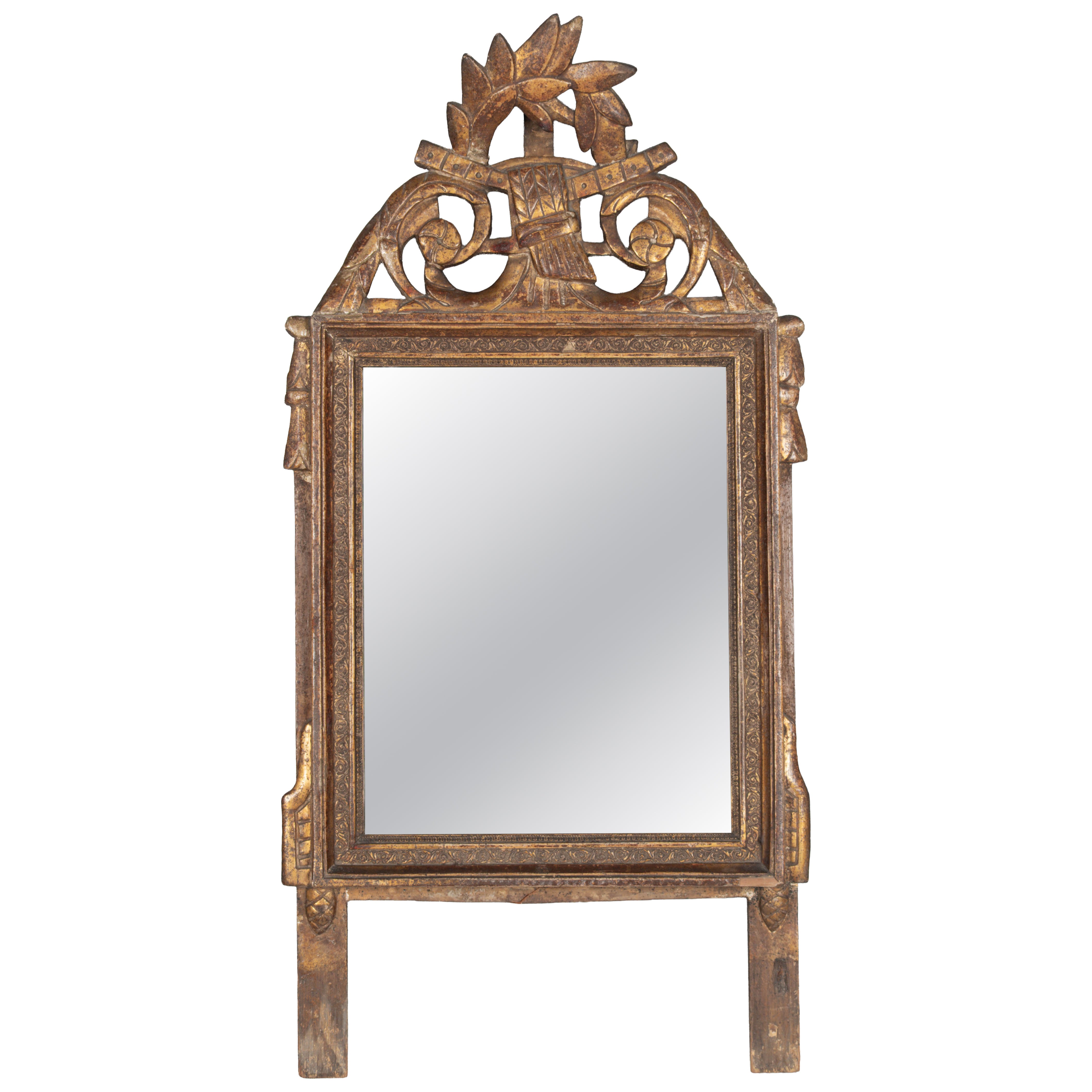 Miroir en bois doré Louis XVI du 19e siècle en vente
