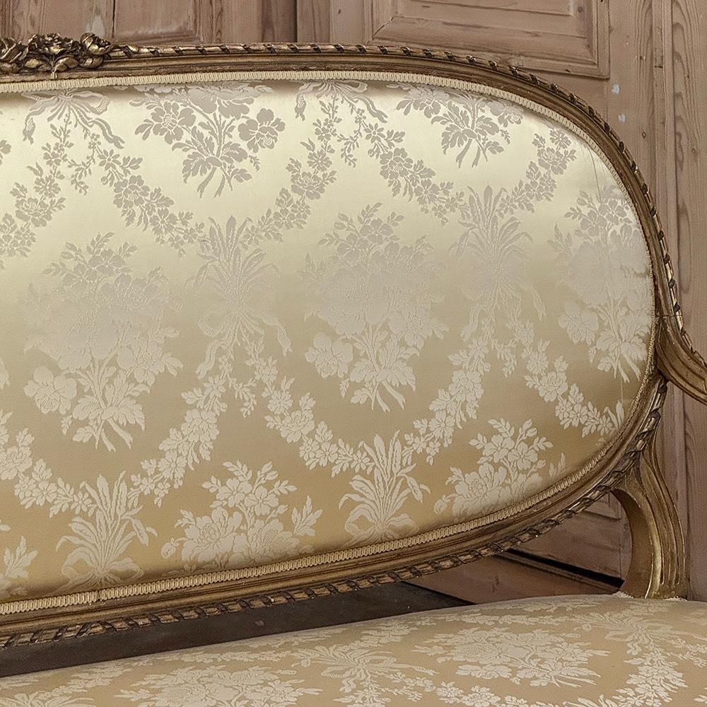 Sofá francés del siglo XIX de madera dorada Luis XVI ~ Canape en venta 2