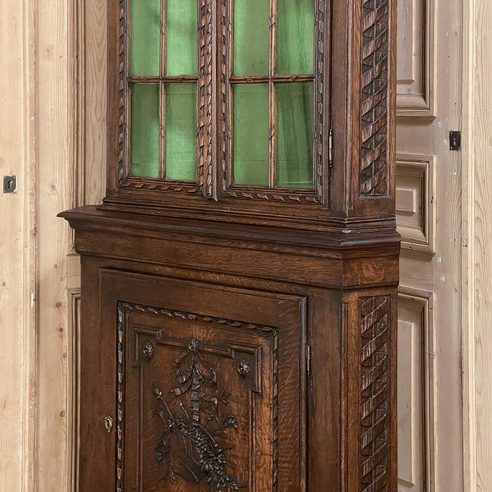 19th Century French Louis XVI Hand-Carved Corner Cabinet For Sale 8