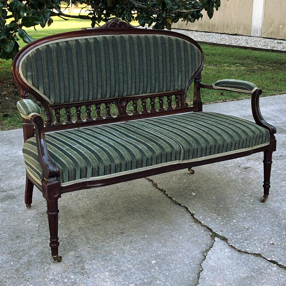 19th Century French Louis XVI Mahogany Canape or Sofa In Good Condition For Sale In Dallas, TX