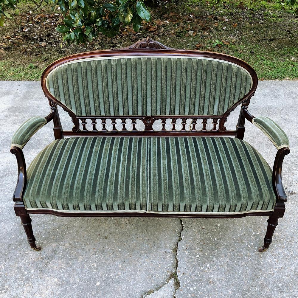 Late 19th Century 19th Century French Louis XVI Mahogany Canape or Sofa For Sale