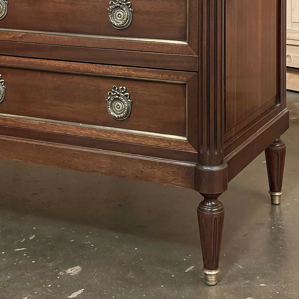 19th Century French Louis XVI Mahogany Commode with Carrara Marble Top For Sale 8