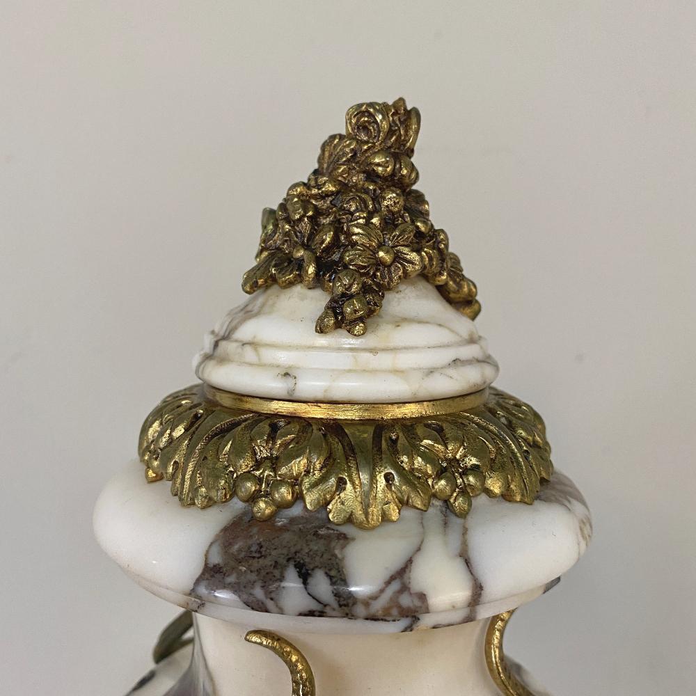 19th Century French Louis XVI Marble and Bronze Cassolette 6