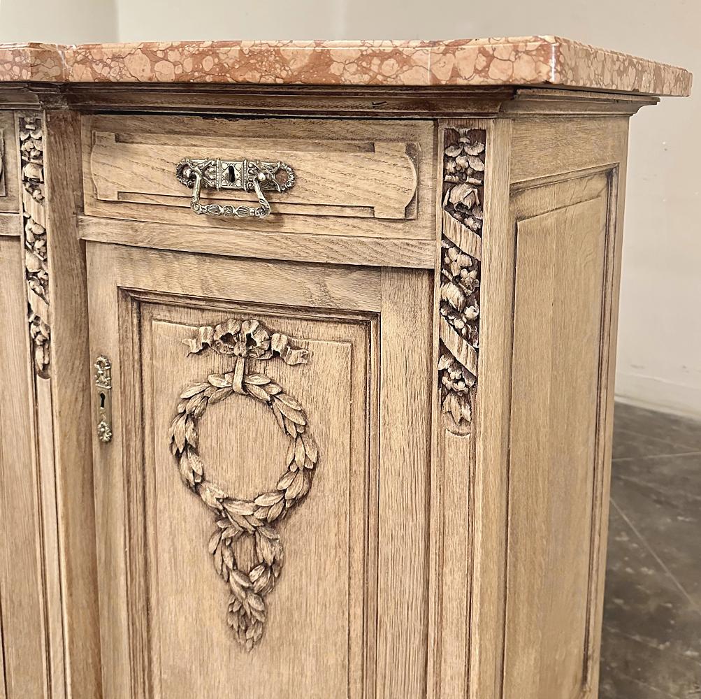 19th Century French Louis XVI Marble Top Buffet in Stripped Oak in vendita 1