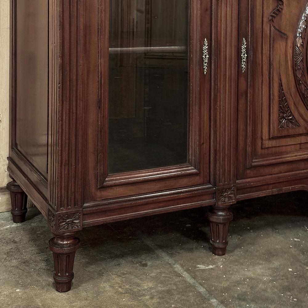 Buffet da esposizione francese Luigi XVI del XIX secolo con piano in marmo in vendita 5