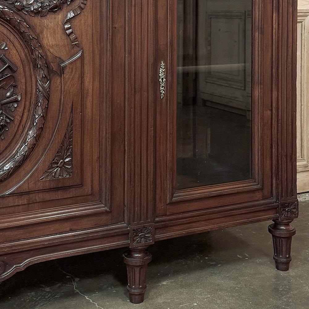 Buffet da esposizione francese Luigi XVI del XIX secolo con piano in marmo in vendita 8