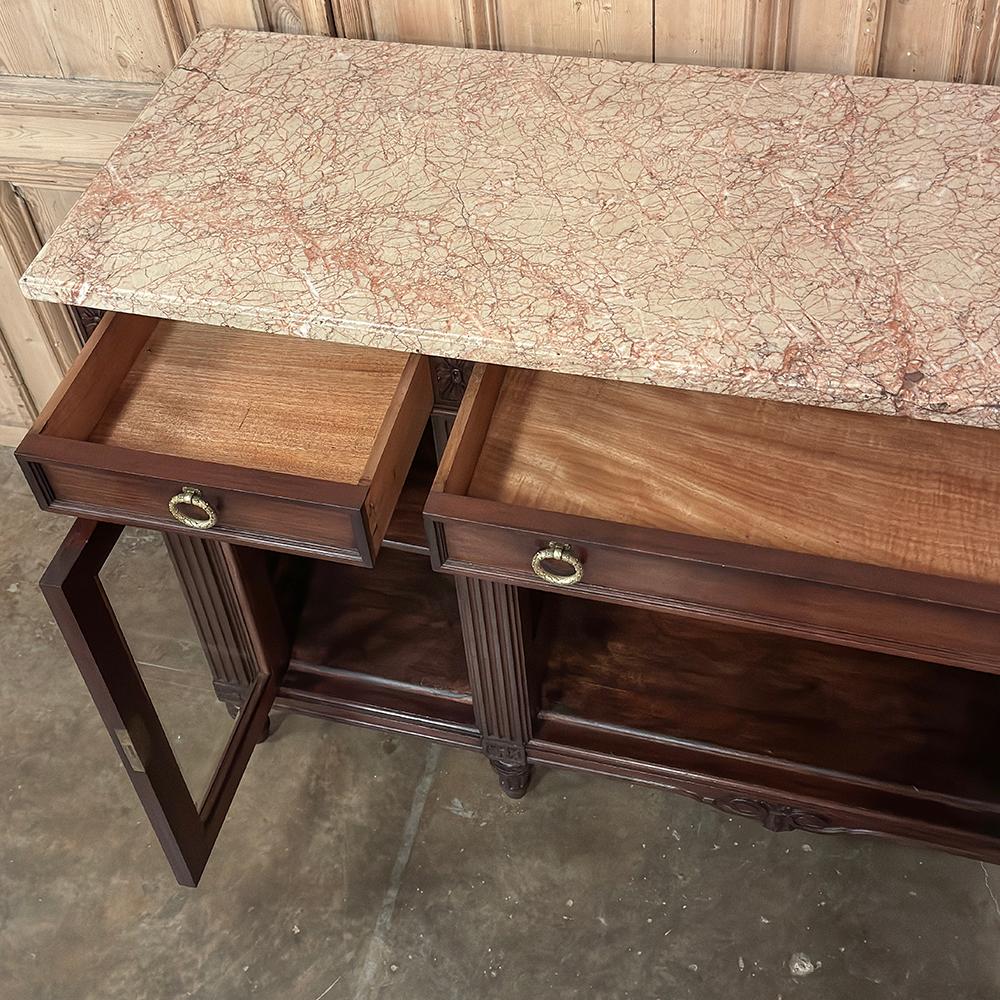 Fine XIX secolo Buffet da esposizione francese Luigi XVI del XIX secolo con piano in marmo in vendita