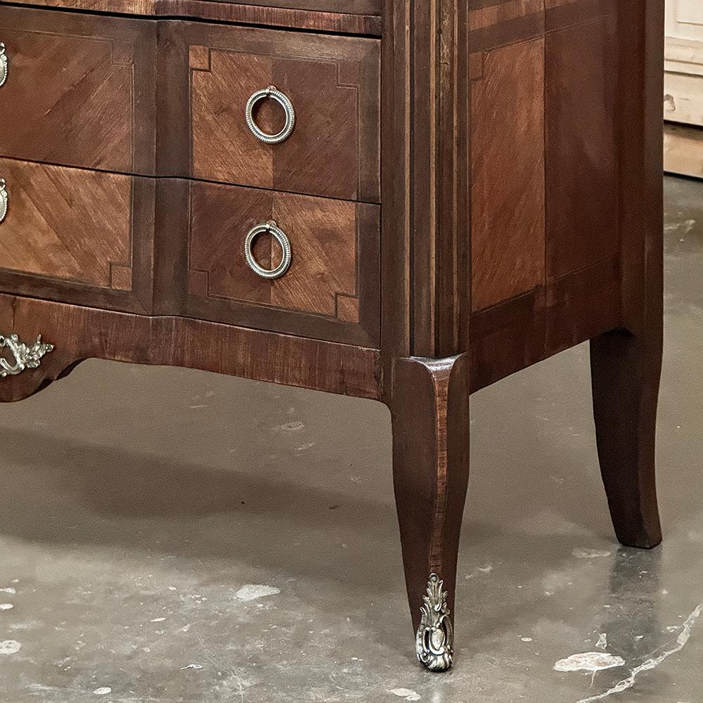 Commode francese Luigi XVI del XIX secolo in mogano con piano in marmo in vendita 4