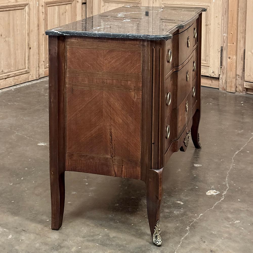 Commode francese Luigi XVI del XIX secolo in mogano con piano in marmo in vendita 6
