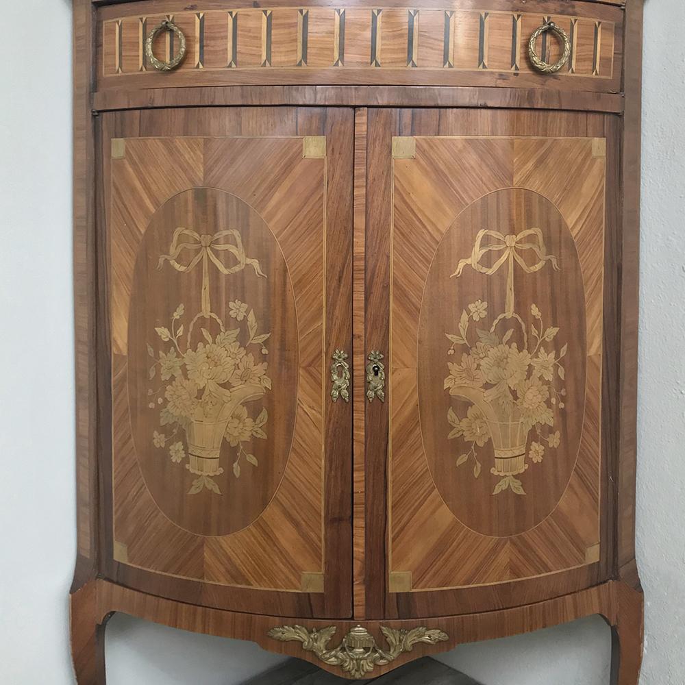 19th Century French Louis XVI Marquetry Marble Top Corner Cabinet 5