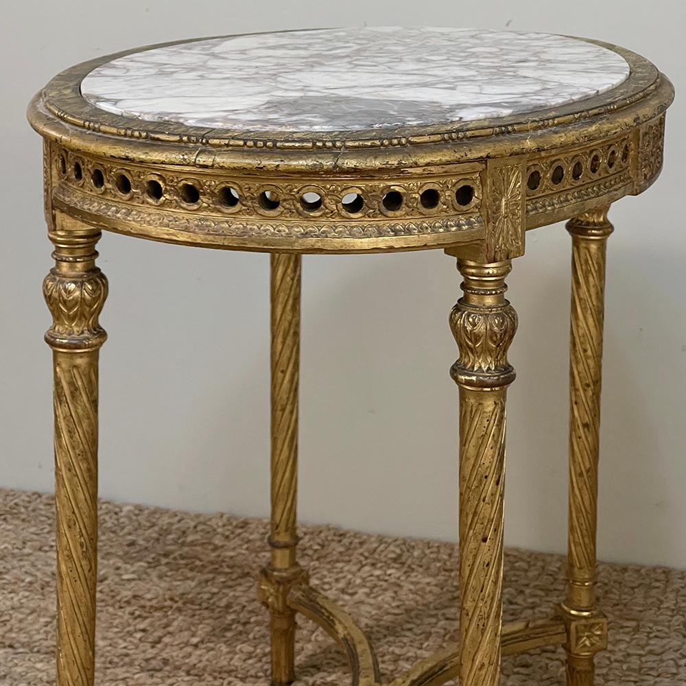 19th Century French Louis XVI Neoclassical Giltwood Marble Top Oval End Table For Sale 7