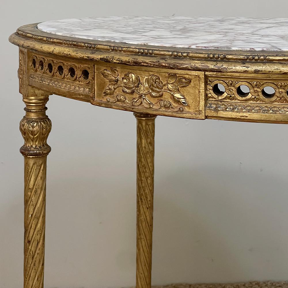 19th Century French Louis XVI Neoclassical Giltwood Marble Top Oval End Table For Sale 8