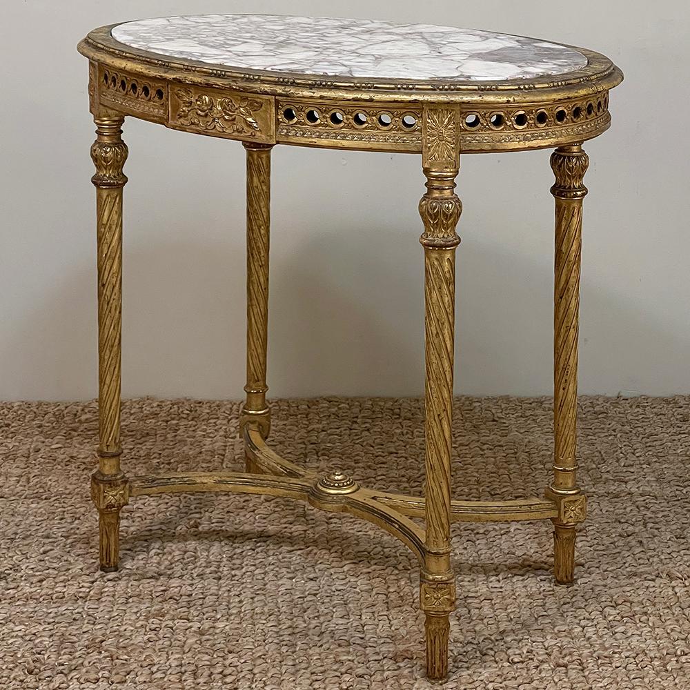 Hand-Carved 19th Century French Louis XVI Neoclassical Giltwood Marble Top Oval End Table For Sale