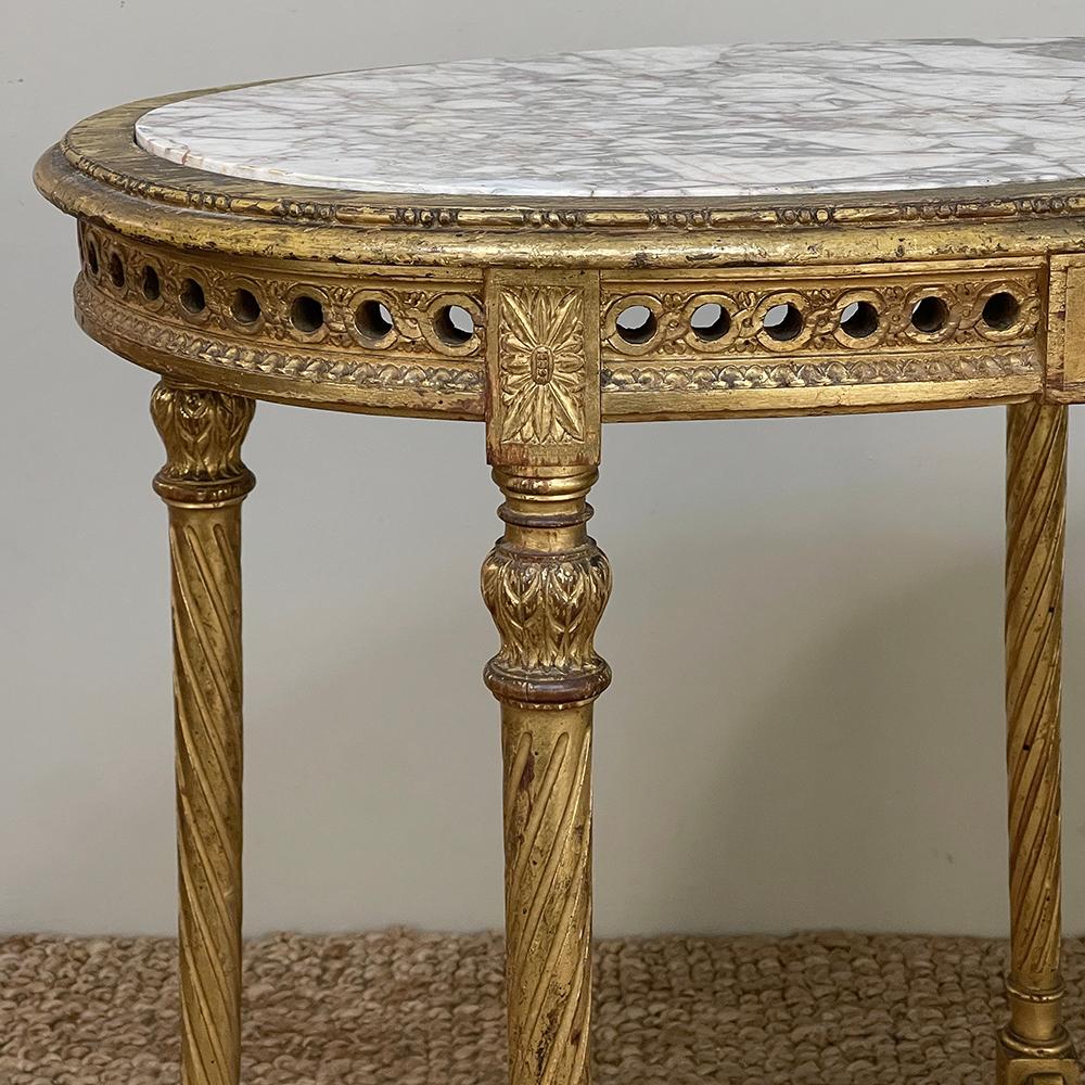19th Century French Louis XVI Neoclassical Giltwood Marble Top Oval End Table For Sale 2