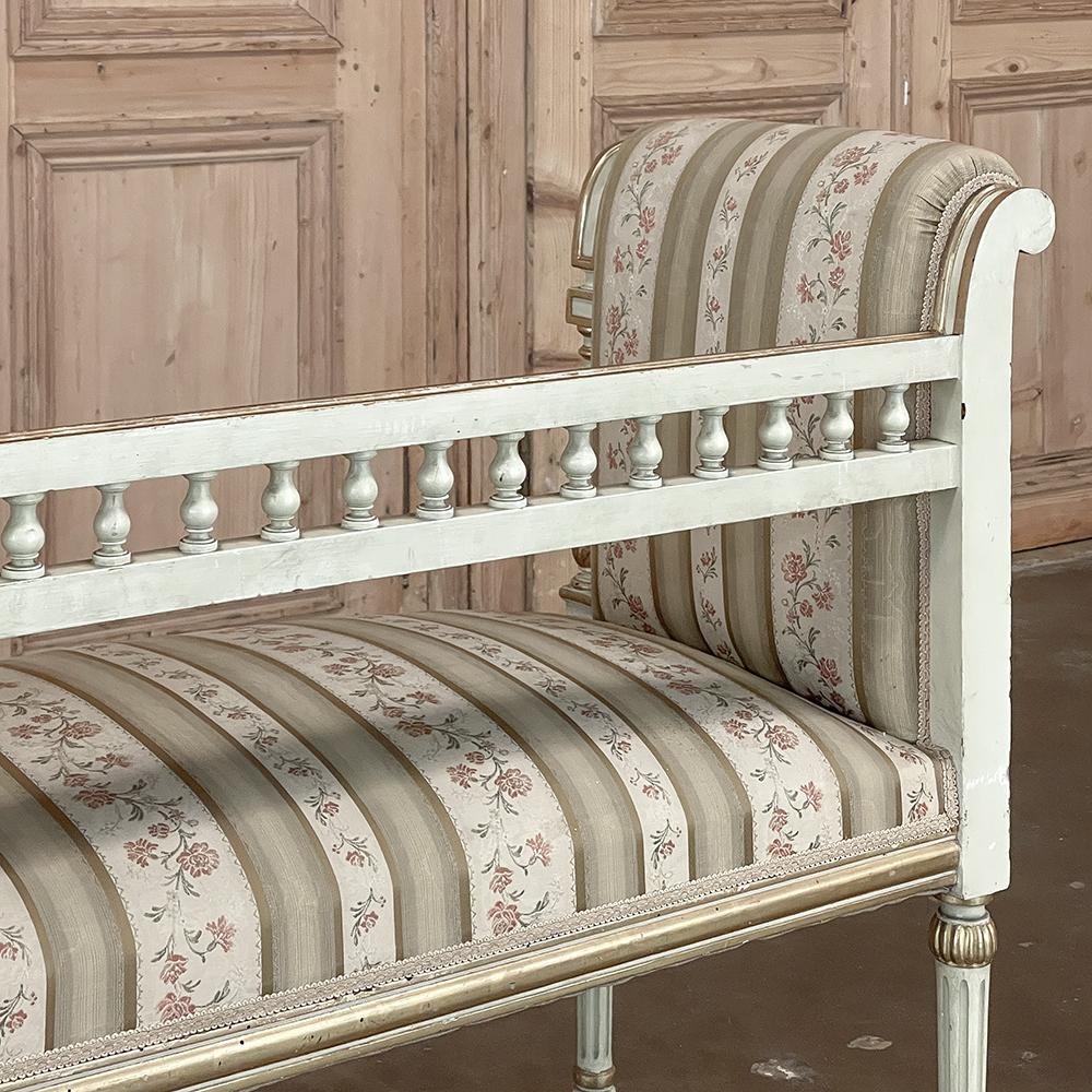 19th Century French Louis XVI Neoclassical Painted Armbench ~ Vanity Bench For Sale 14