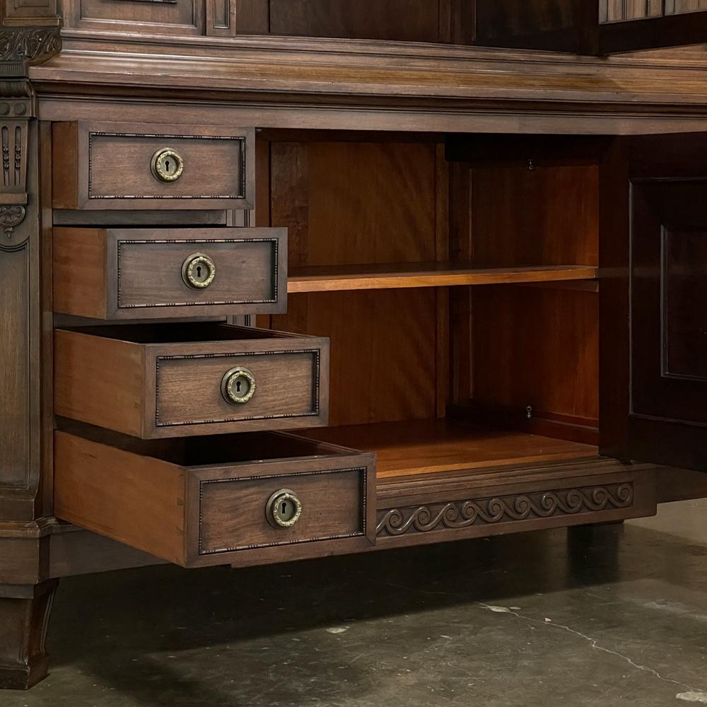 19th Century French Louis XVI Neoclassical Walnut Bookcase, Linen Press For Sale 1