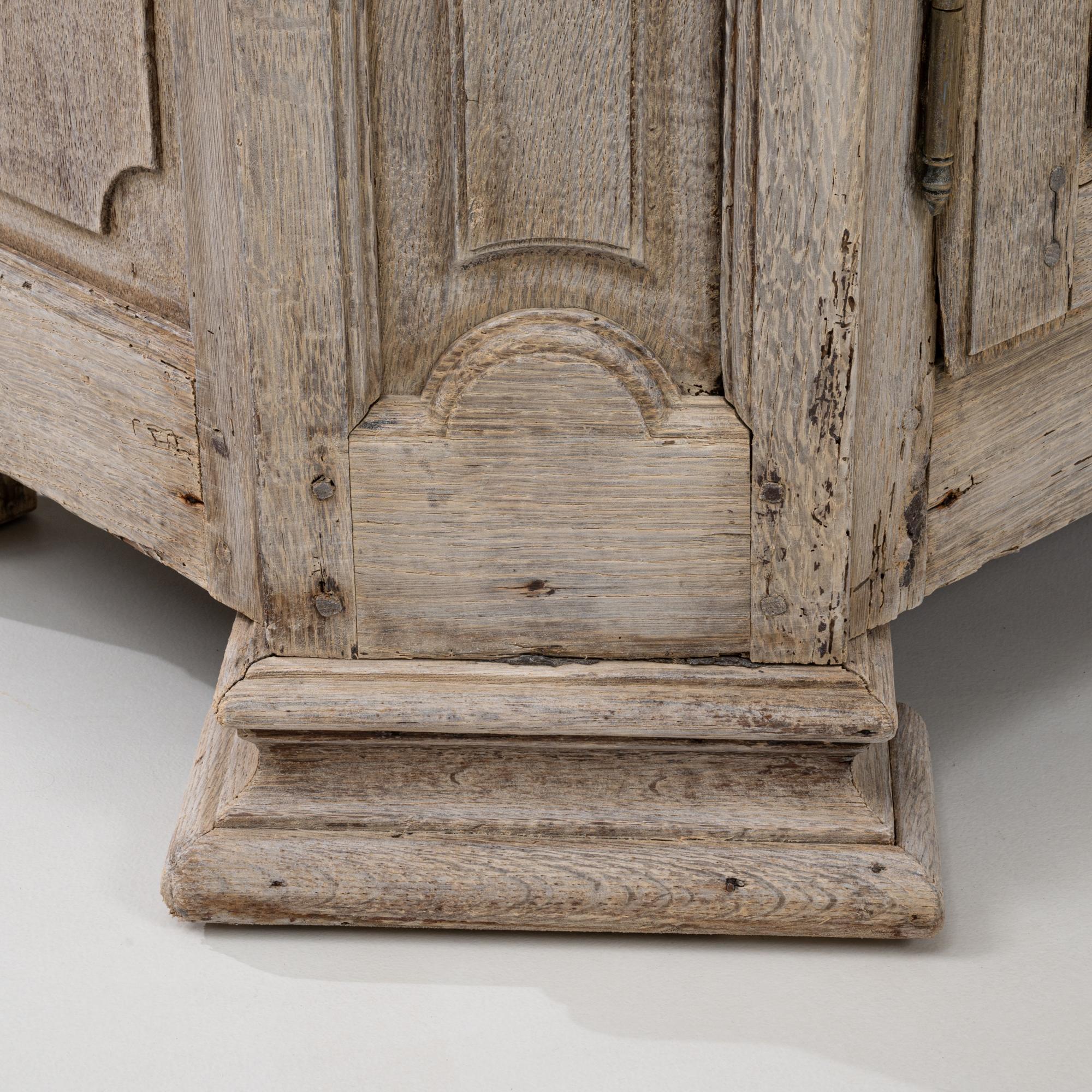 19. Jahrhundert Französisch Louis XVI Eiche Vitrine im Angebot 6