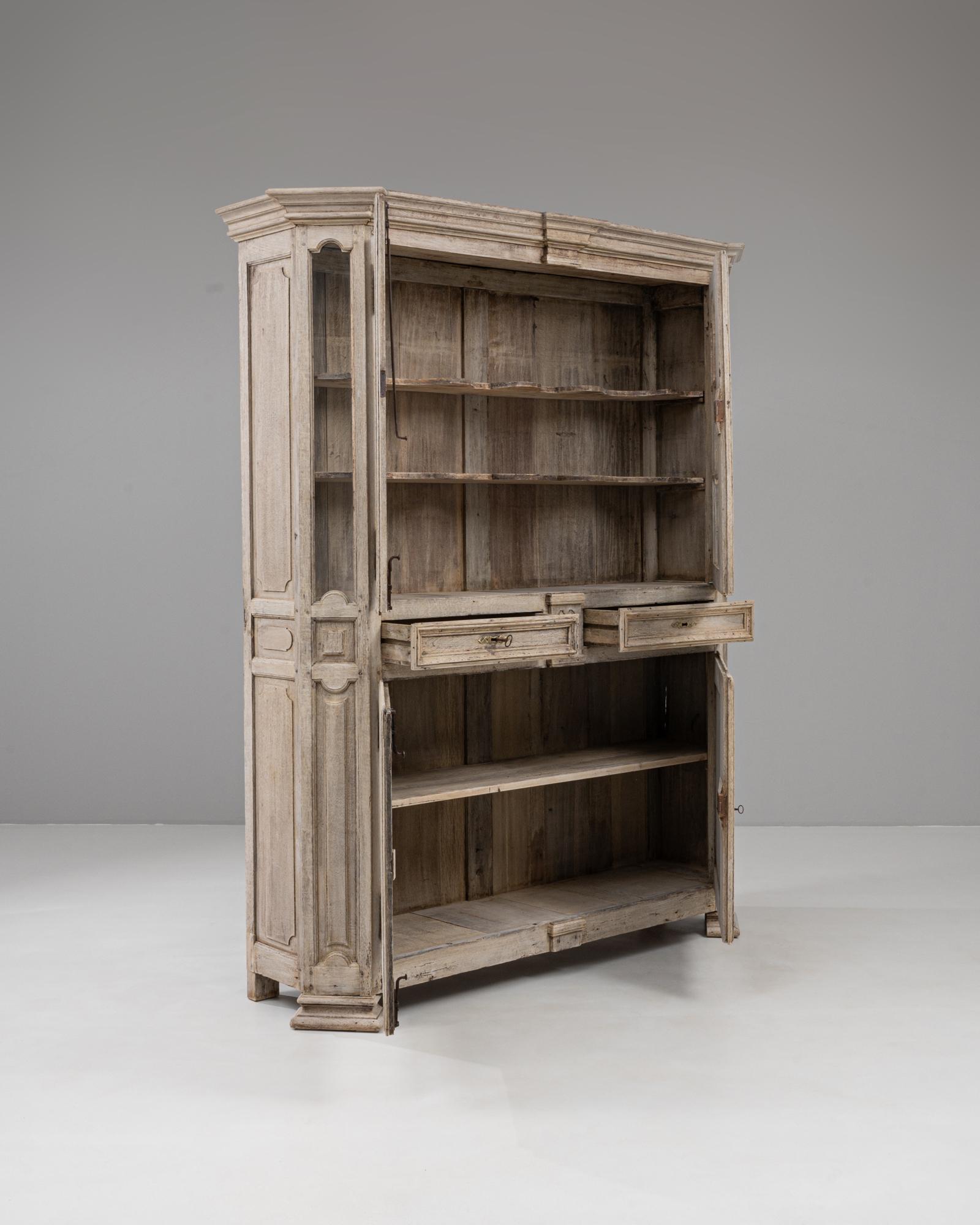 19. Jahrhundert Französisch Louis XVI Eiche Vitrine im Angebot 1