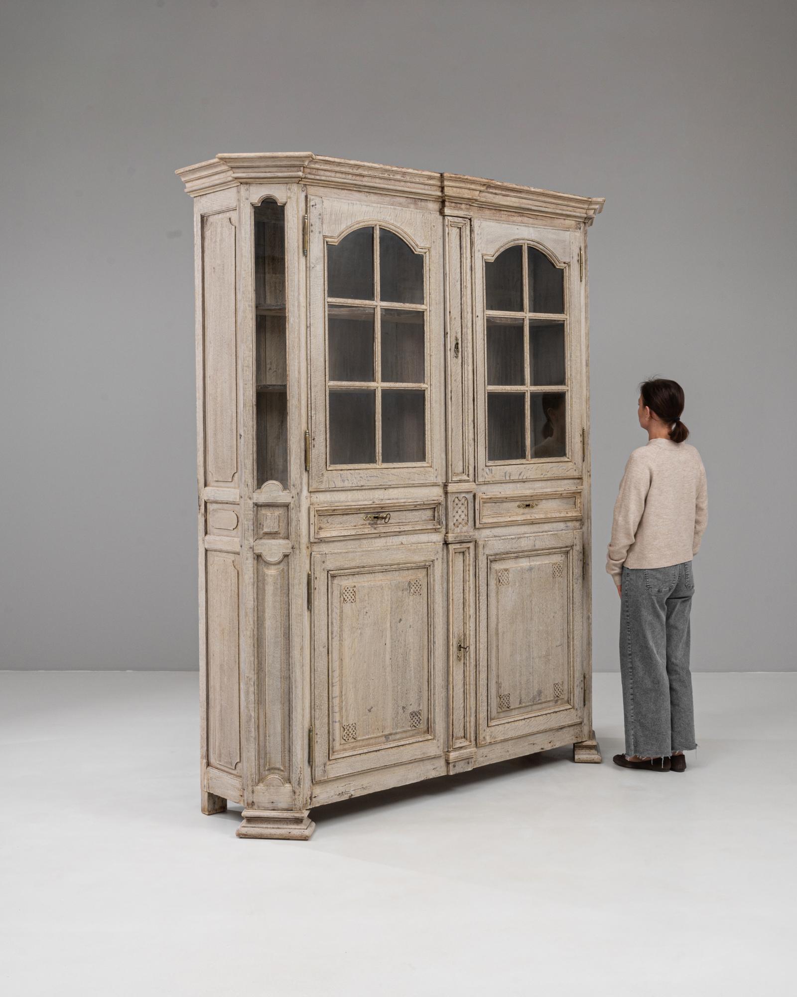 19. Jahrhundert Französisch Louis XVI Eiche Vitrine im Angebot 2