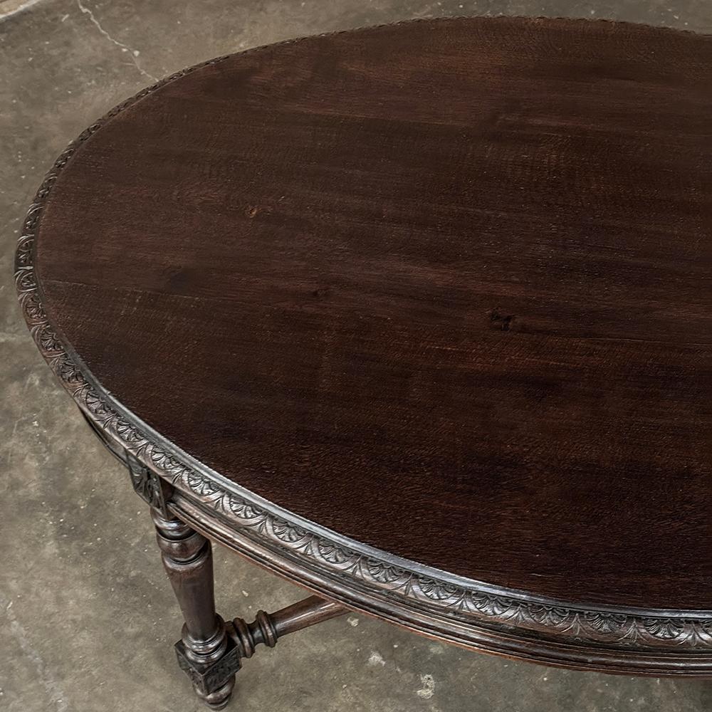 XIXe siècle Table centrale ovale Louis XVI du 19ème siècle ~ Table de bibliothèque en vente