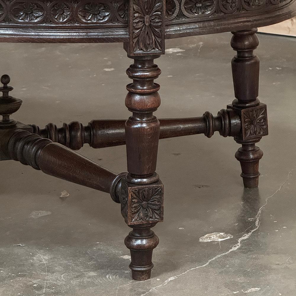 Table basse ovale Louis XVI du XIXe siècle en vente 4