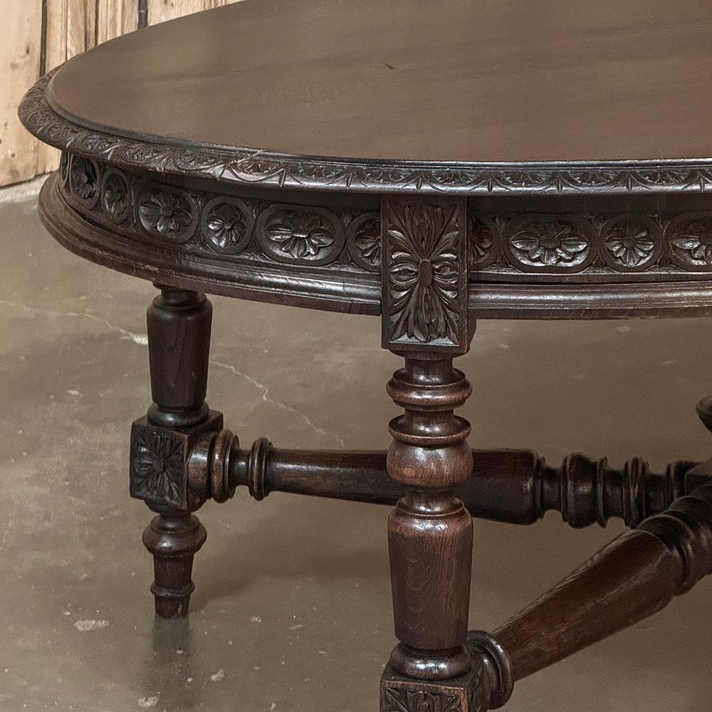 Table basse ovale Louis XVI du XIXe siècle Bon état - En vente à Dallas, TX