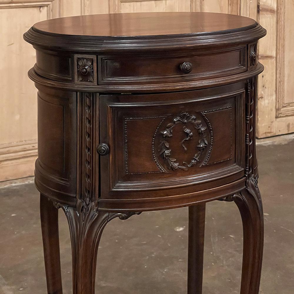 19th Century French Louis XVI Oval Nightstand For Sale 4