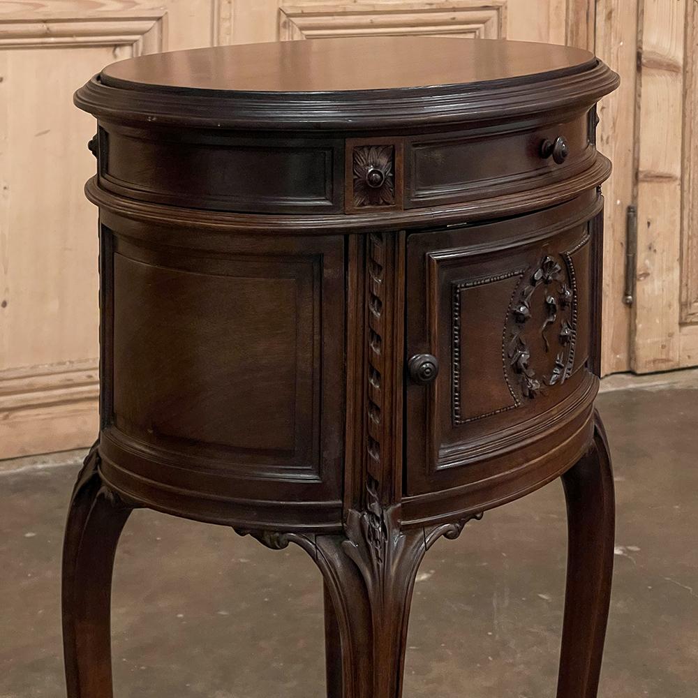 19th Century French Louis XVI Oval Nightstand For Sale 7