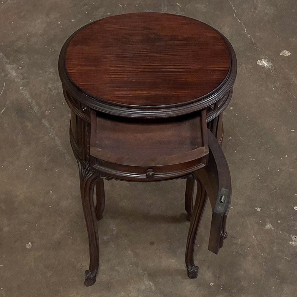Walnut 19th Century French Louis XVI Oval Nightstand For Sale