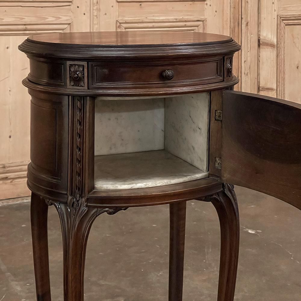 19th Century French Louis XVI Oval Nightstand For Sale 2
