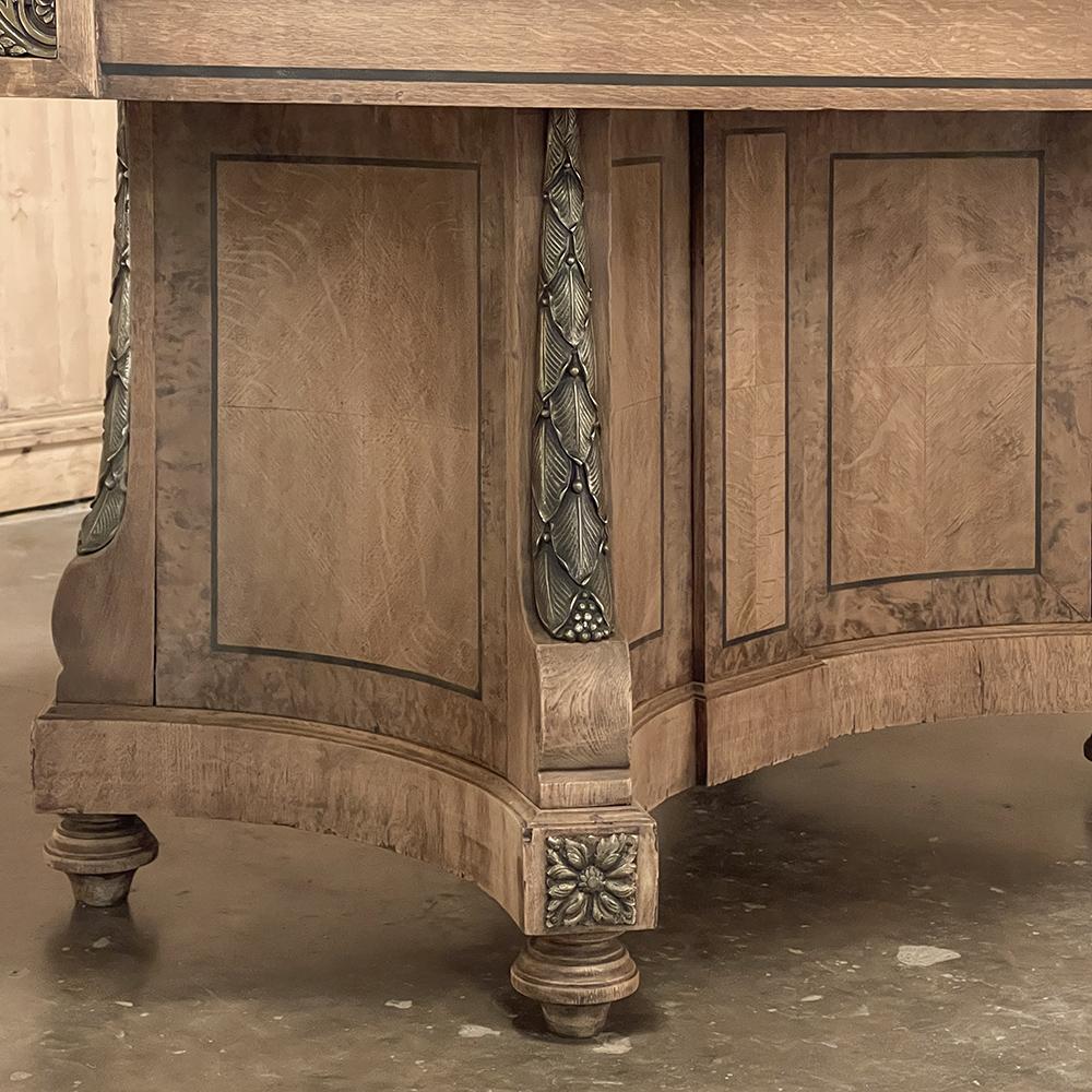 19th Century French Louis XVI Oval Parquet Dining Table with Ormolu For Sale 7
