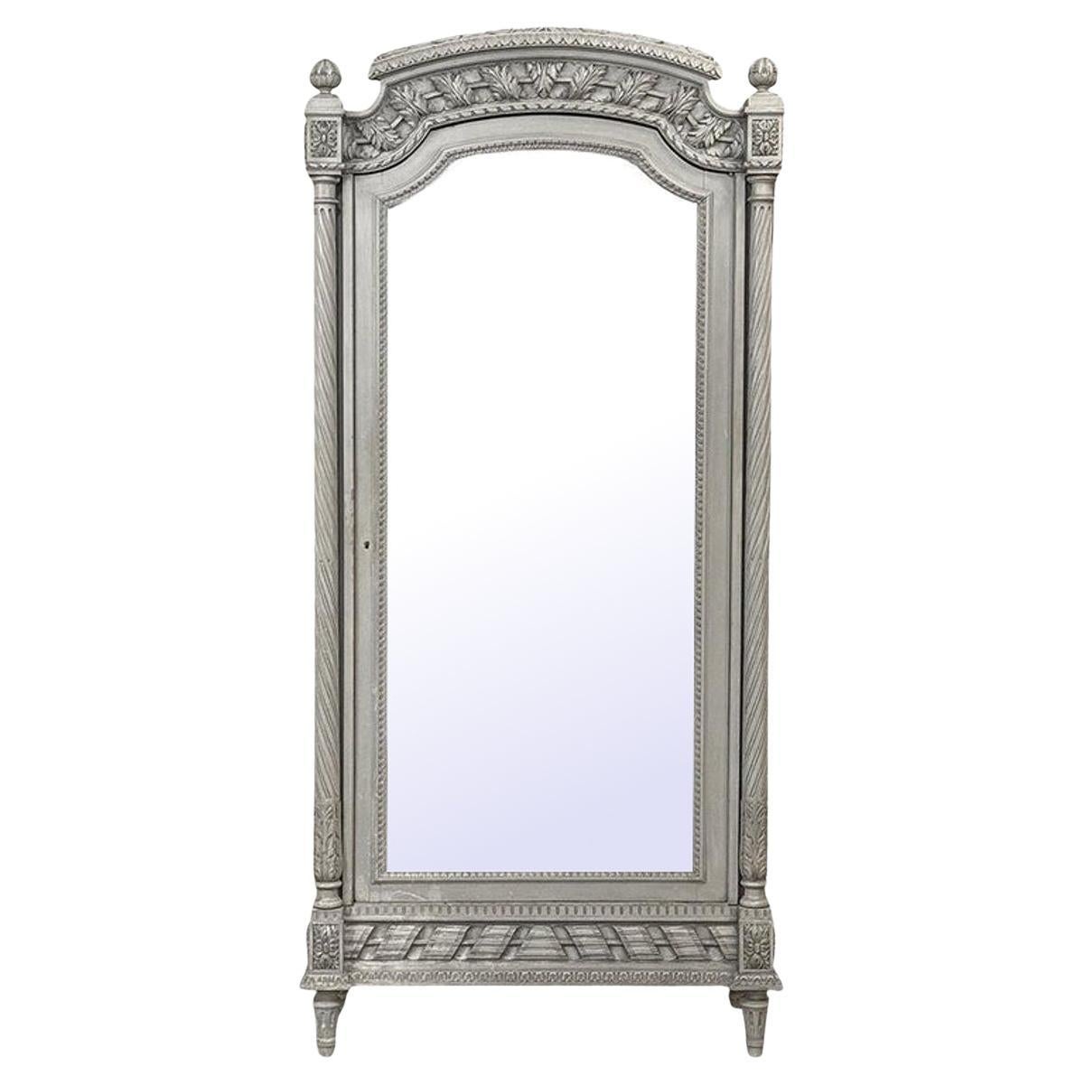 Armoire dipinto Luigi XVI francese del XIX secolo