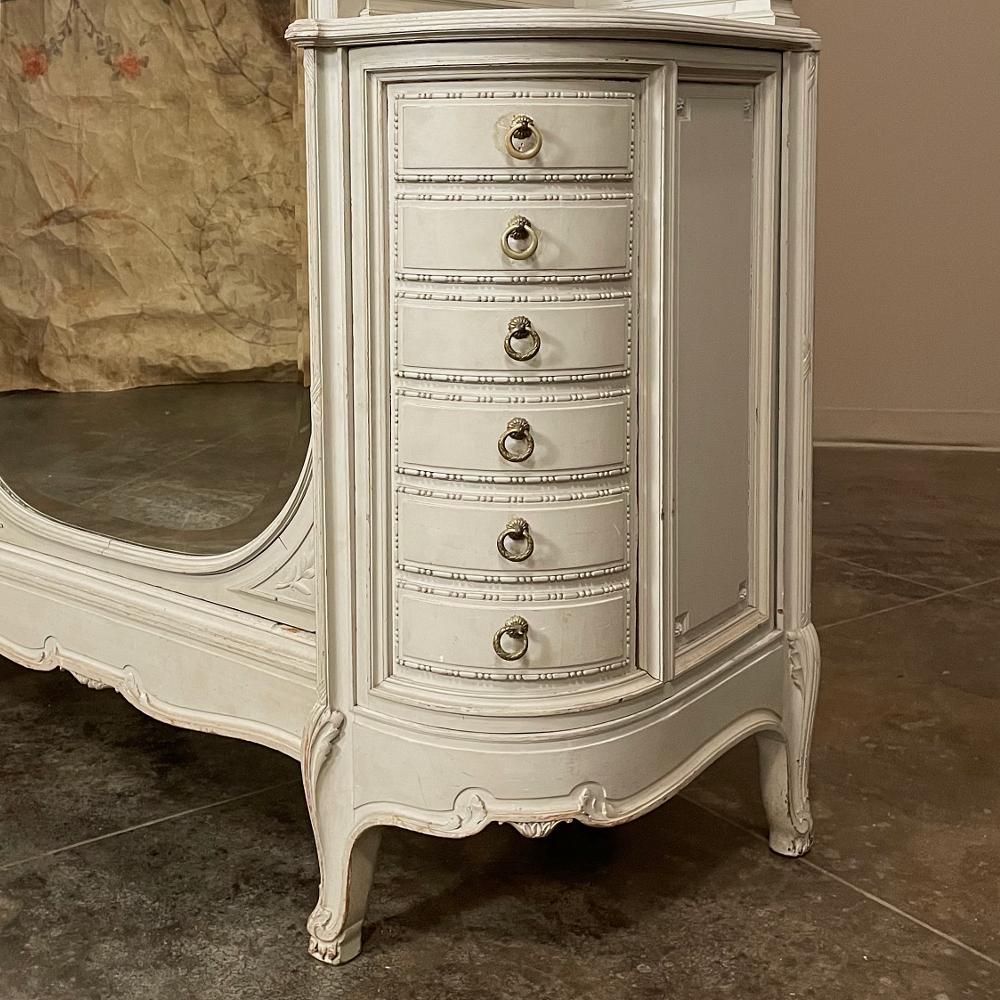19th Century French Louis XVI Painted Armoire ~ Wardrobe For Sale 4