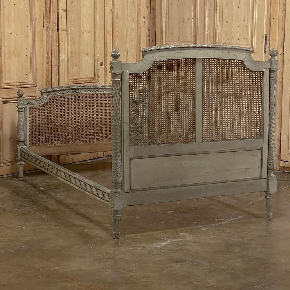 19th Century French Louis XVI Painted Bed with Caning For Sale 6