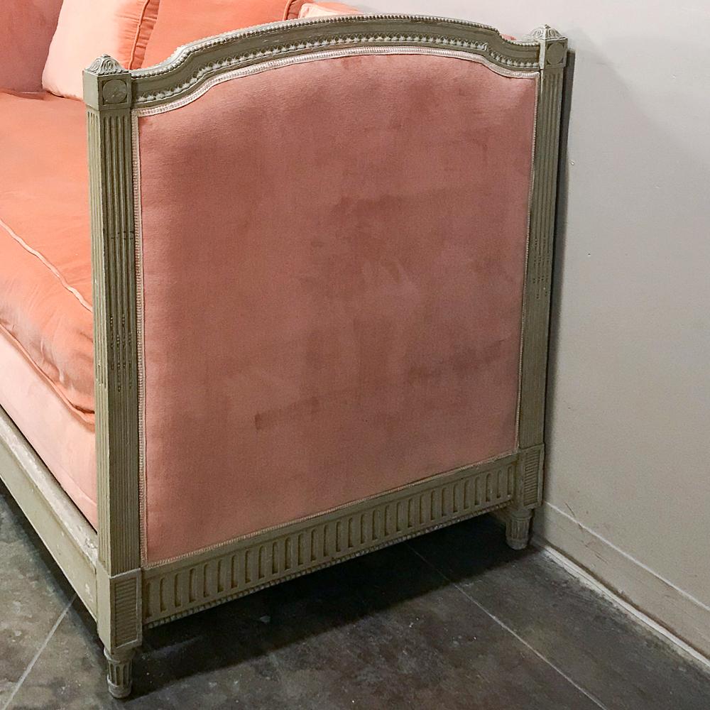 19th Century French Louis XVI Painted Daybed 2