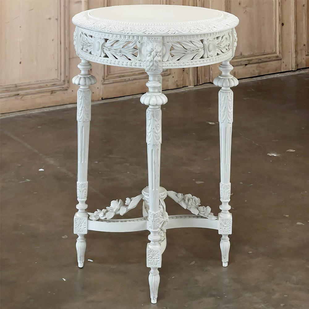 19th Century French Louis XVI Painted End Table ~ Gueridon In Good Condition For Sale In Dallas, TX