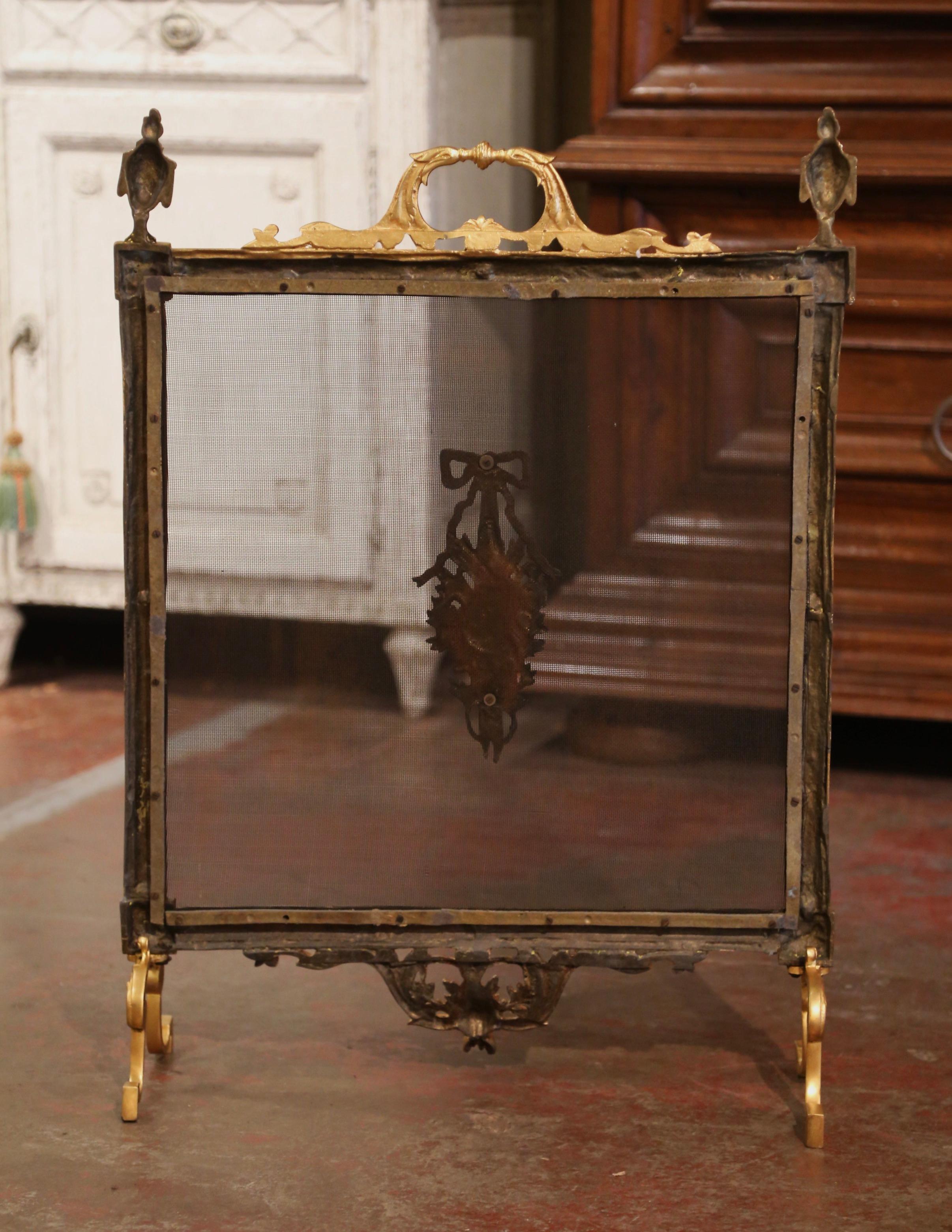 19th Century French Louis XVI Rococo Bronze Dore and Mesh Fireplace Screen  For Sale 3