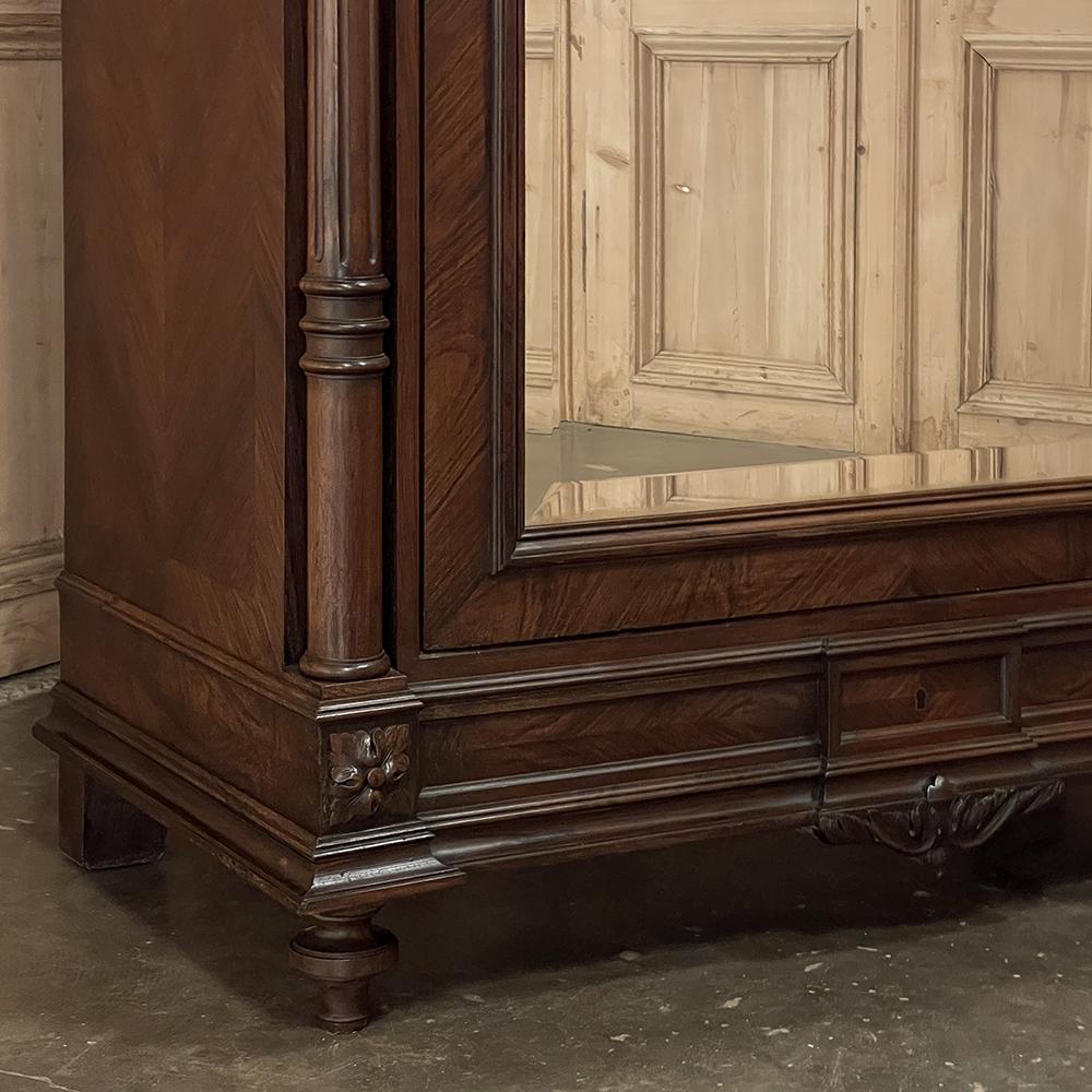 19th Century French Louis XVI Rosewood Armoire For Sale 6