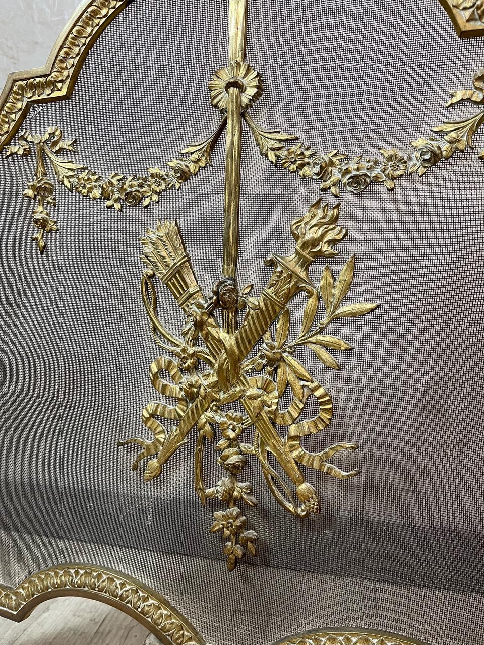 19th century French Louis XVI style Bronze Firescreen Fines del siglo XIX en venta