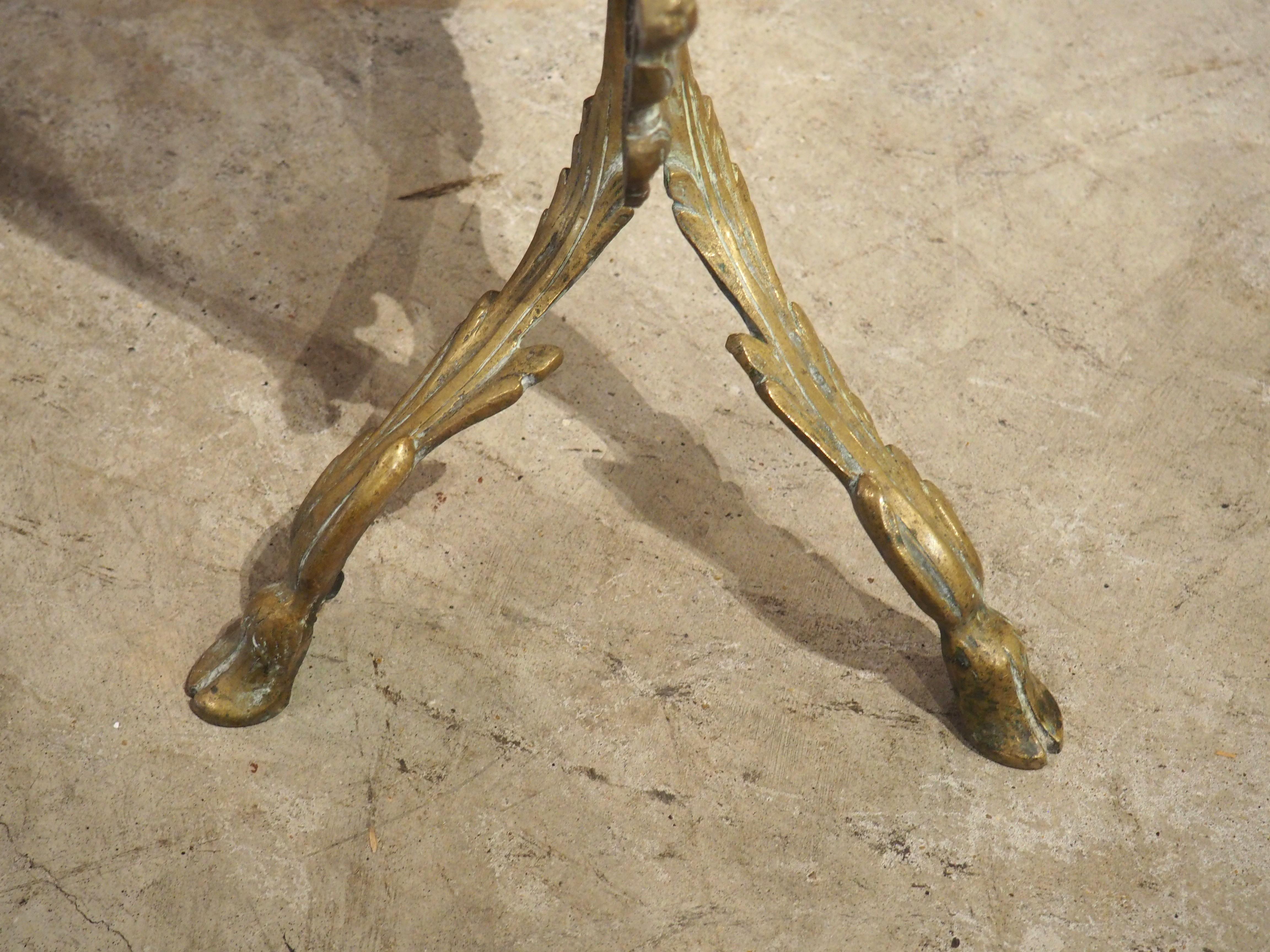 Parafuoco francese del XIX secolo in stile Luigi XVI in bronzo con trofeo musicale in vendita 4