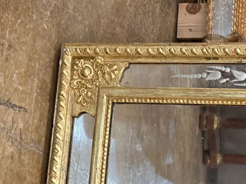 19. Jahrhundert Französisch Louis XVI Stil geschnitzt und vergoldet Spiegel im Angebot 4
