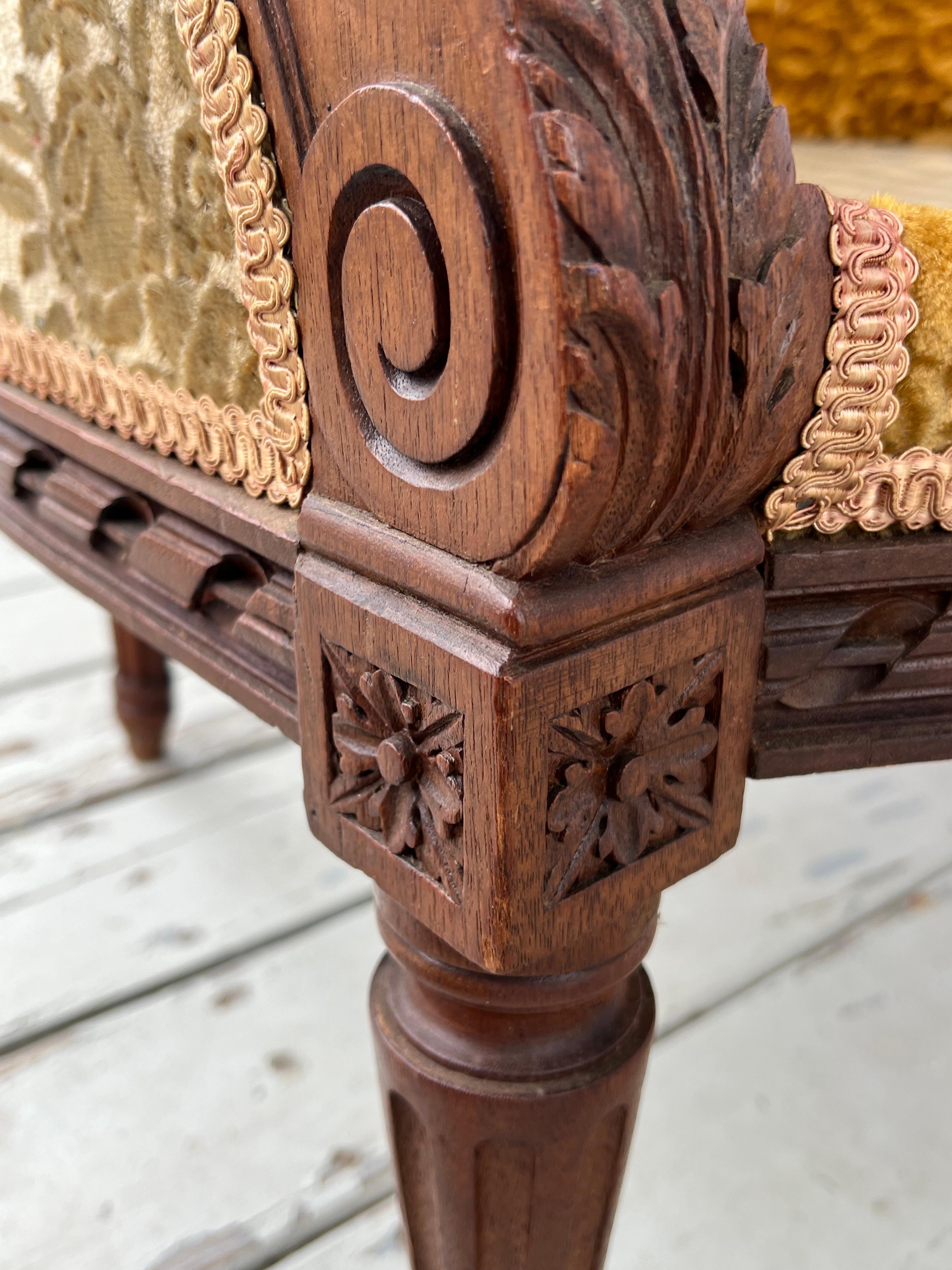 19Th Century French Louis XVI Style Carved Walnut Bergere Chair For Sale 4
