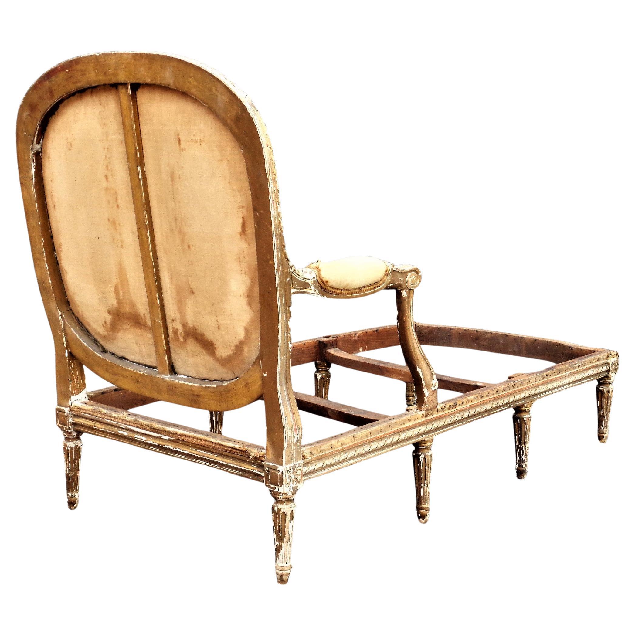 Giltwood 19th Century Louis XVI Style Chaise Lounge
