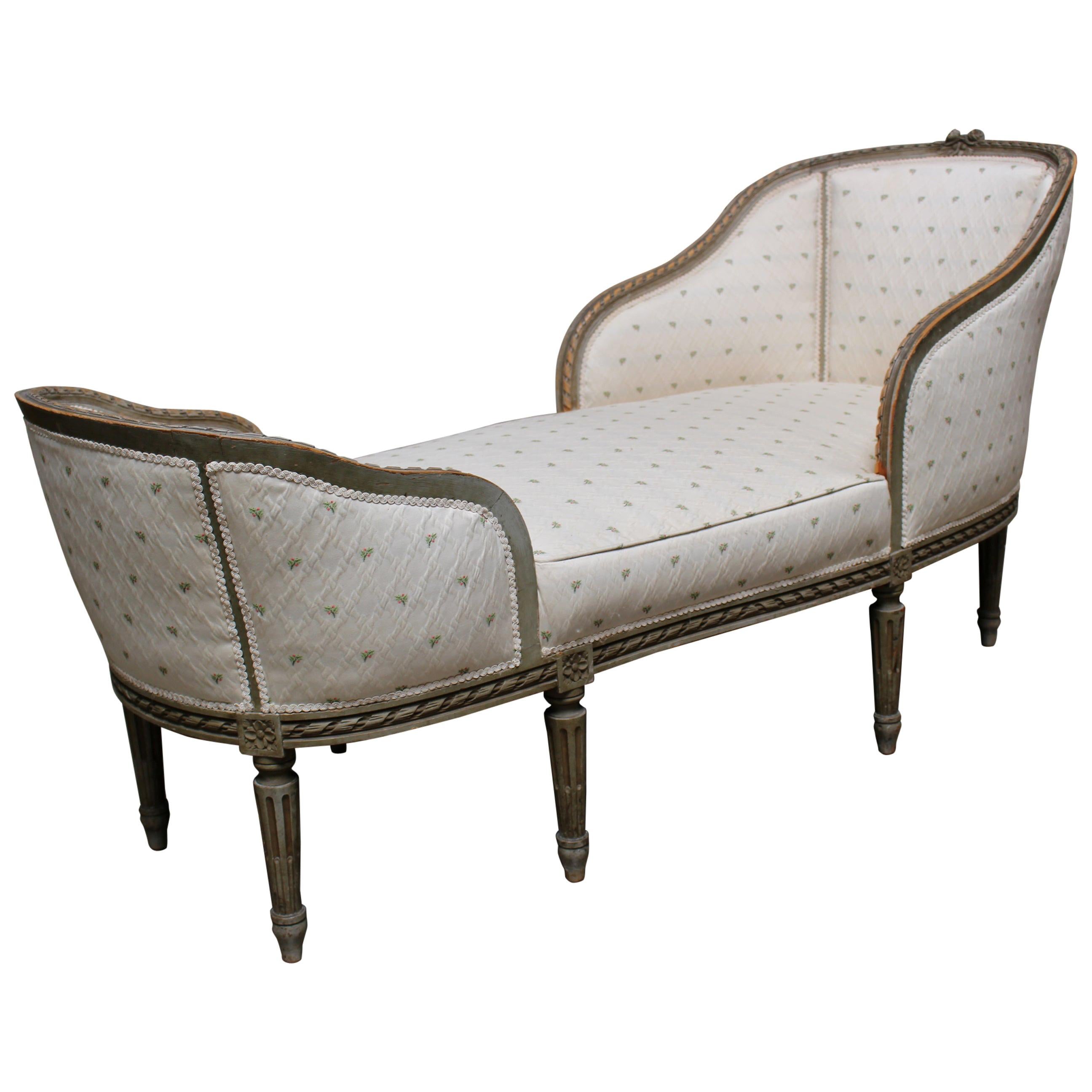 19th Century French Louis XVI Style Chaise Lounge with a Gray Painted Finish For Sale