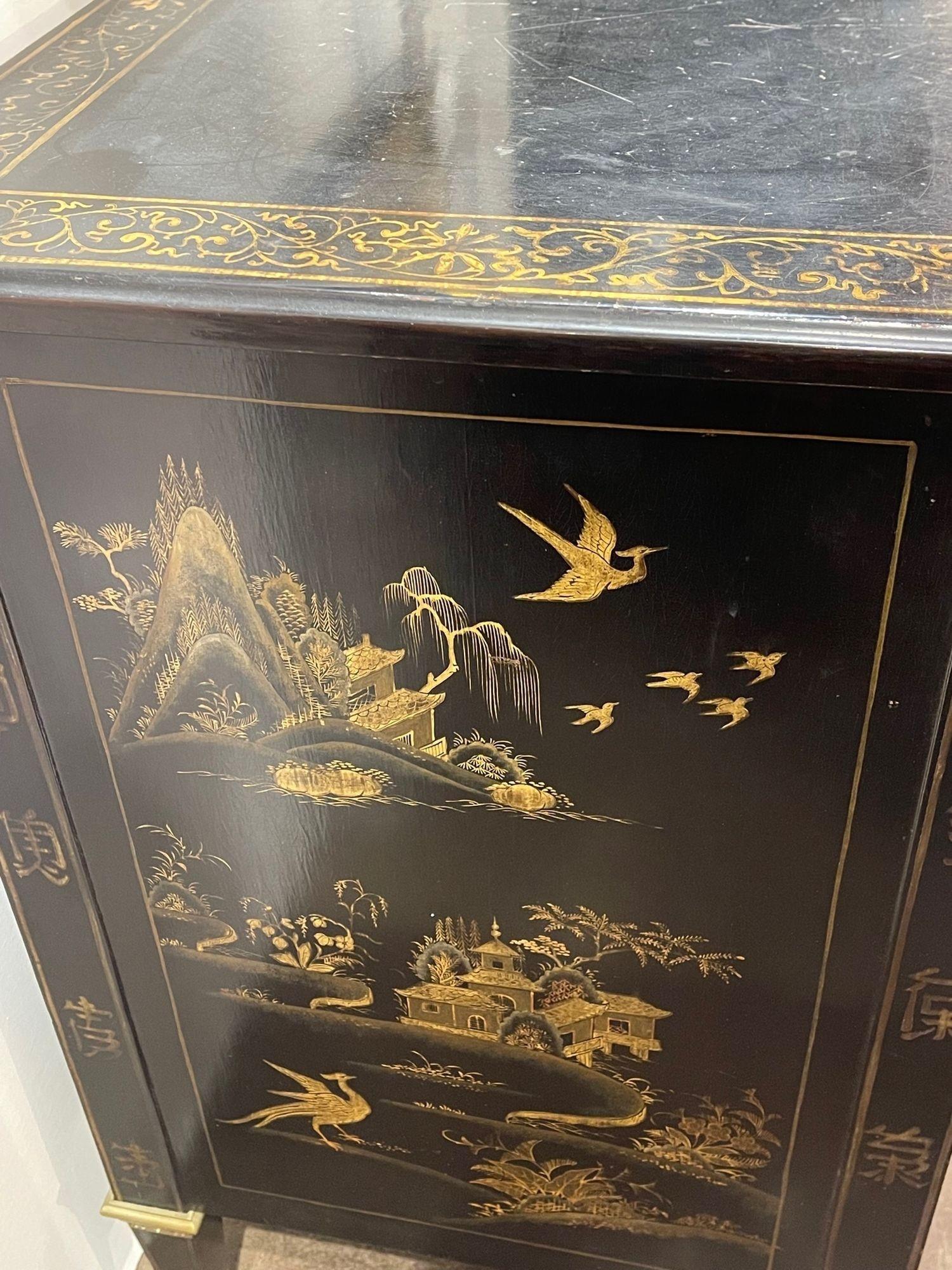 19th Century French Louis XVI Style Chinoiserie Commode 4